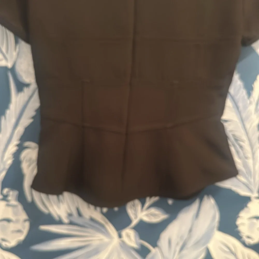 ALC back zip top - Picture 4 of 5